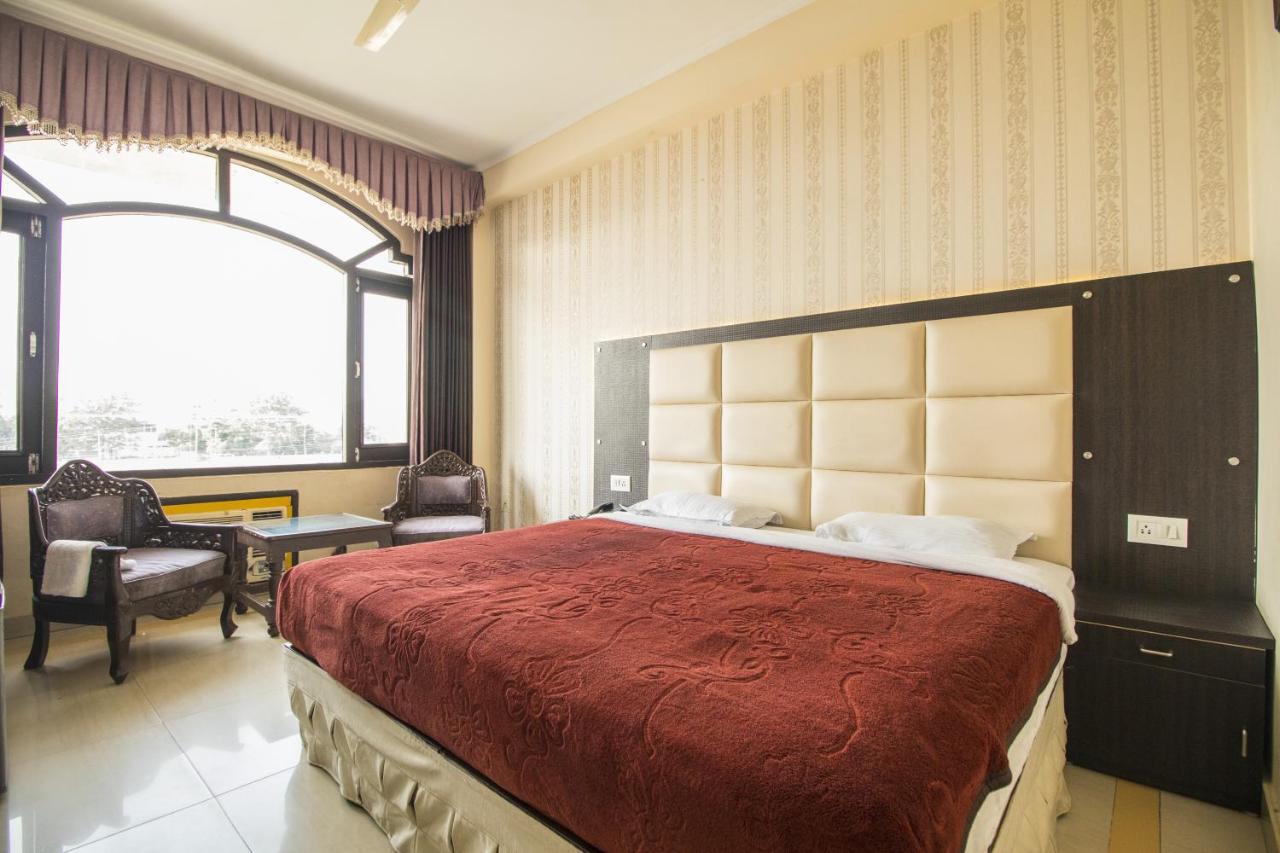 Wow Stayz2 Hotel Jahanvi Dale Haridwar Luaran gambar